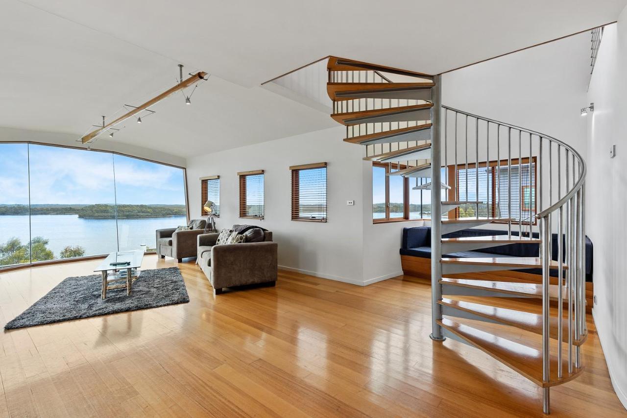 Wheelhouse Apartments Strahan Eksteriør billede